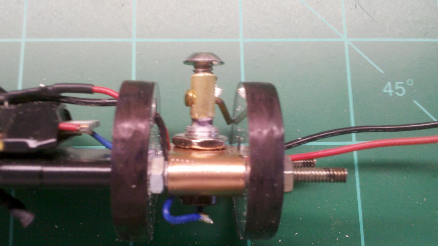 Side with Screw inserted.jpg